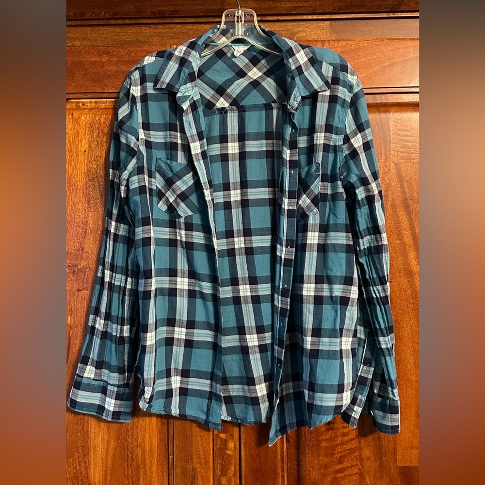 Aeropostale Teal and Navy Plaid Shirt